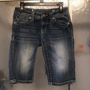 Girl’s Miss Me Size 12 Bermuda Shorts.